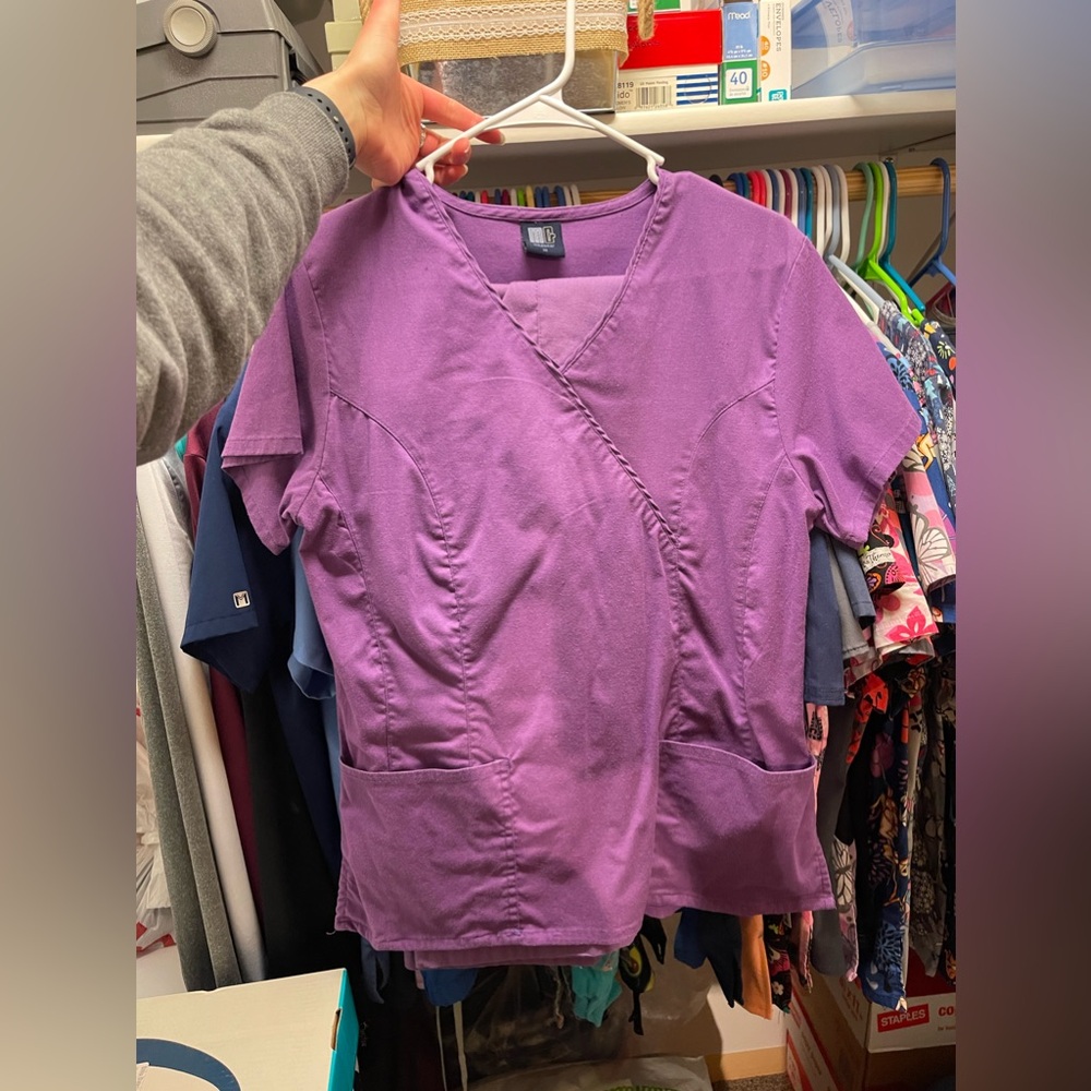 Med Gear Scrub Set Purple